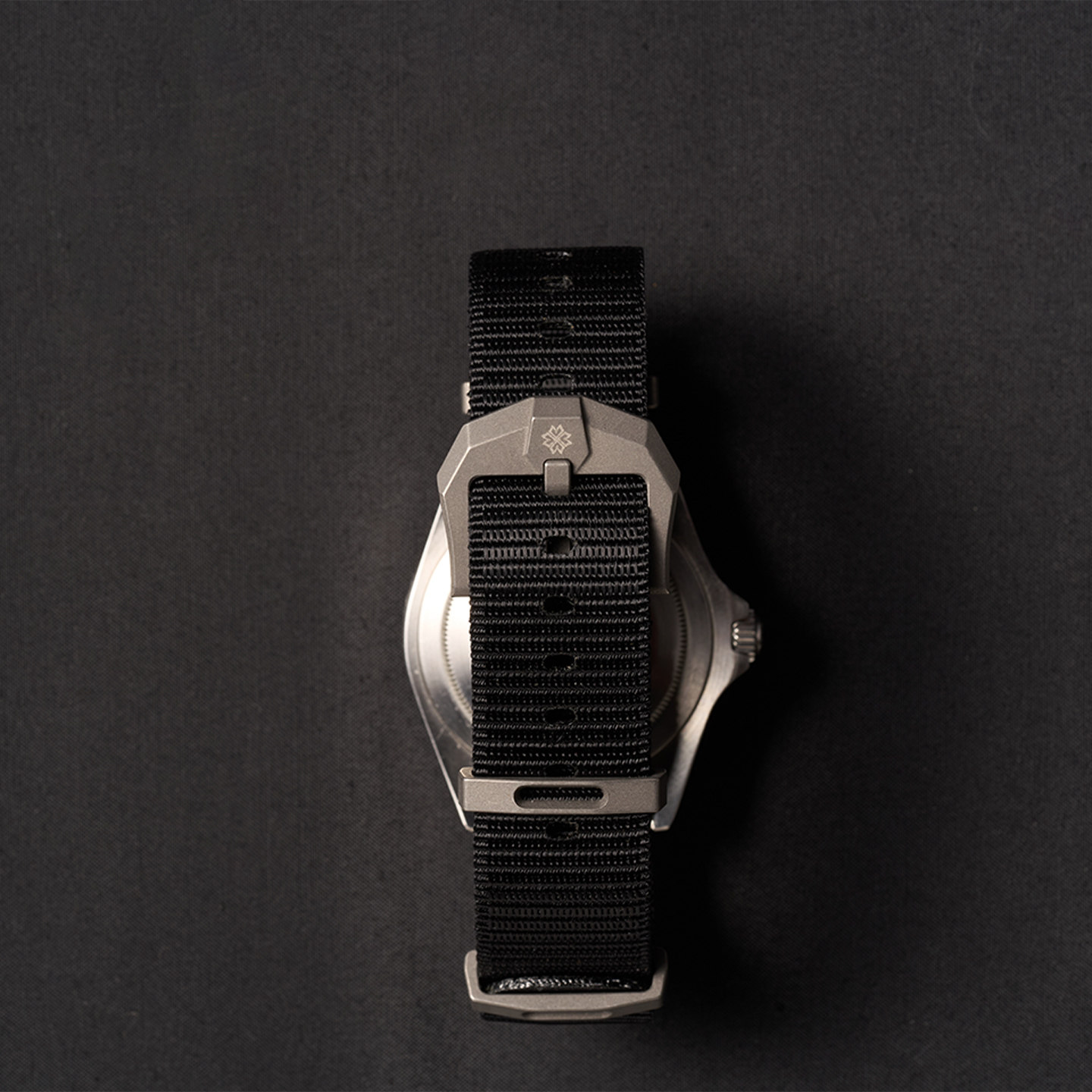 Thorn Suku Cadang Jam Tangan B - Tropic Strap Vintage ulasan dan harga